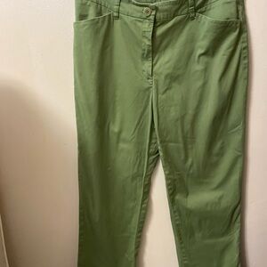 Jones, New York signature women’s green cotton pants in size 10